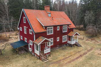 Byvalla 3